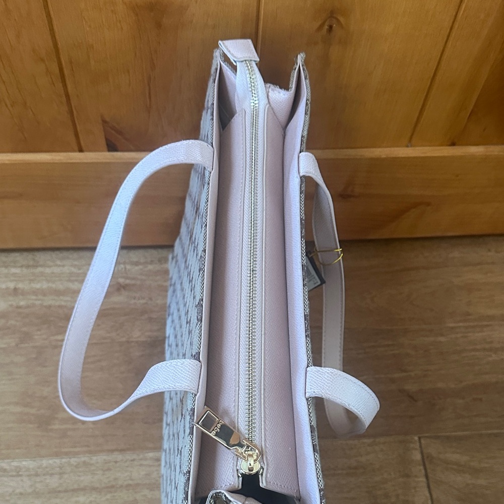 Bebe Serena Beige & Light pale Pink Patterned Tote new w tag silver logo zipper - Picture 10 of 11